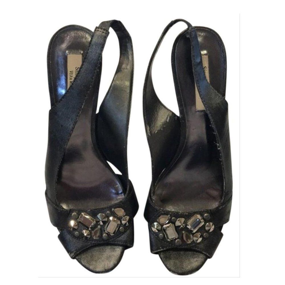 Simply Vera Vera Wang Gray Graphite Heels💥PRICE DROP💥